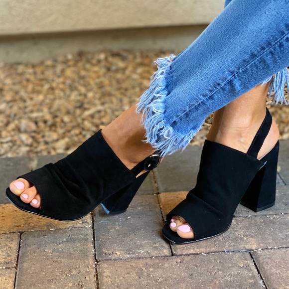 kristin cavallari by chinese laundry charlie studded loafer mule